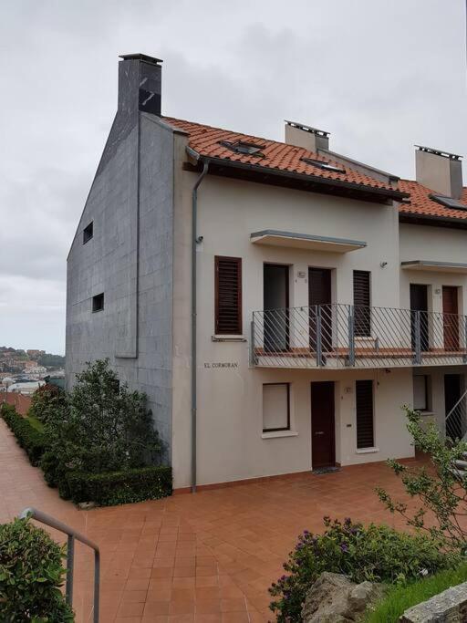 Apartamento Terraza Y Piscina Con Vistas Espectaculares Al Mar Parking Cubierto San Vicente De La Barquera Exterior foto