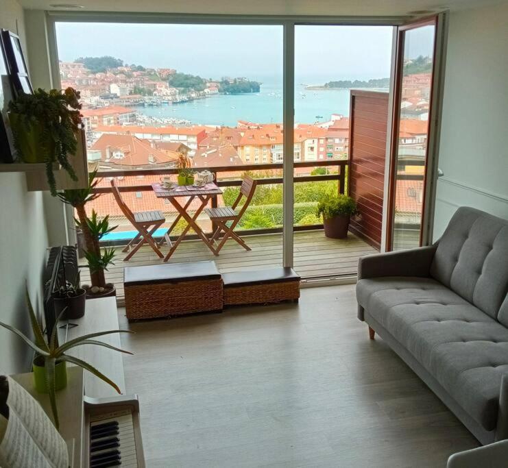 Apartamento Terraza Y Piscina Con Vistas Espectaculares Al Mar Parking Cubierto San Vicente De La Barquera Exterior foto