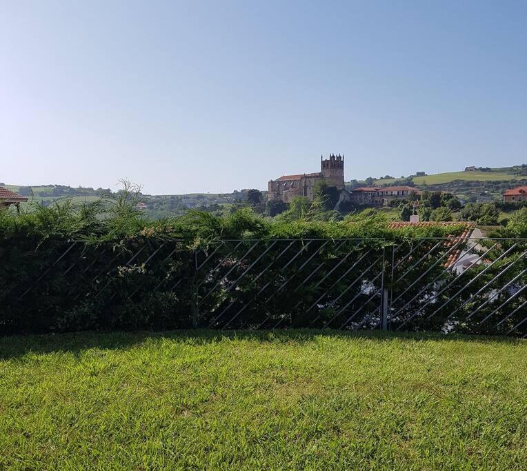 Apartamento Terraza Y Piscina Con Vistas Espectaculares Al Mar Parking Cubierto San Vicente De La Barquera Exterior foto
